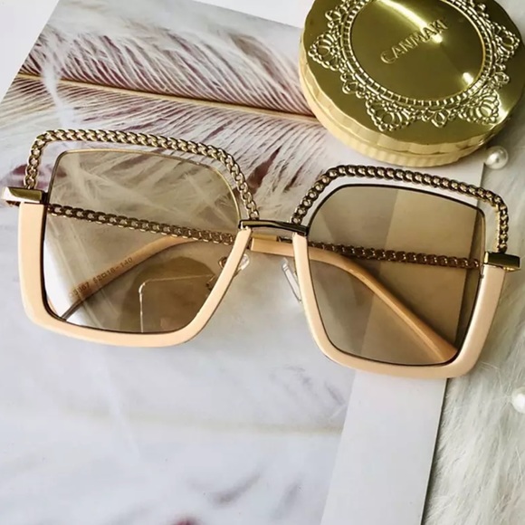 🆕 Square Chain Frame Sunglasses - Picture 5 of 8